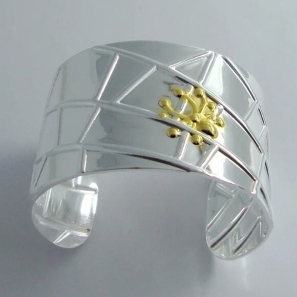 Sterling Silver Wide Bangle Gold Spider Two Tone Bangle Luxury Bracelet - Picture 8 of 12